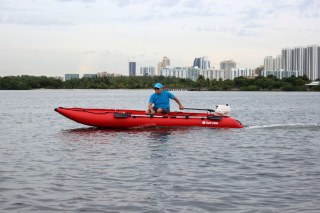 Rowing the New 15' Saturn KaBoat SK470 - Red