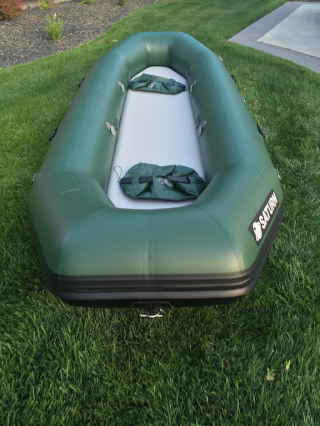 2017 12'6" Saturn Soloquest Self-Bailing Raft - Front View