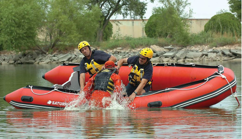 14' Saturn Dinghy - Rescue Operation Training