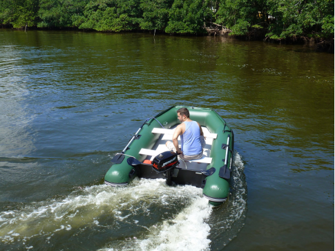 11' Saturn Inflatable Boat SD330W